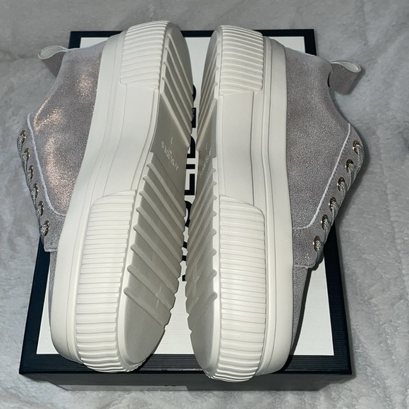 NWT J/SLIDES WEST Bronze Metallic Leather Sneaker - Picture 12 of 15